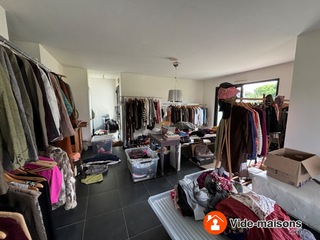 Photo du vide-maison Grand vide dressing et maison