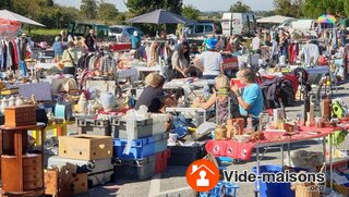 Photo du vide-maison Vide grenier hivernal