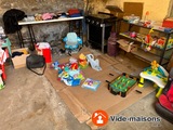 Vide maison (Meubles, Vêtements, Pneus, Électronique, Jeux