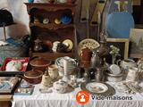 Photo Vide maison objets anciens meubles jouets à Pezens