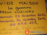 Photo Vide maison tout doit disparaître. à Luzinay